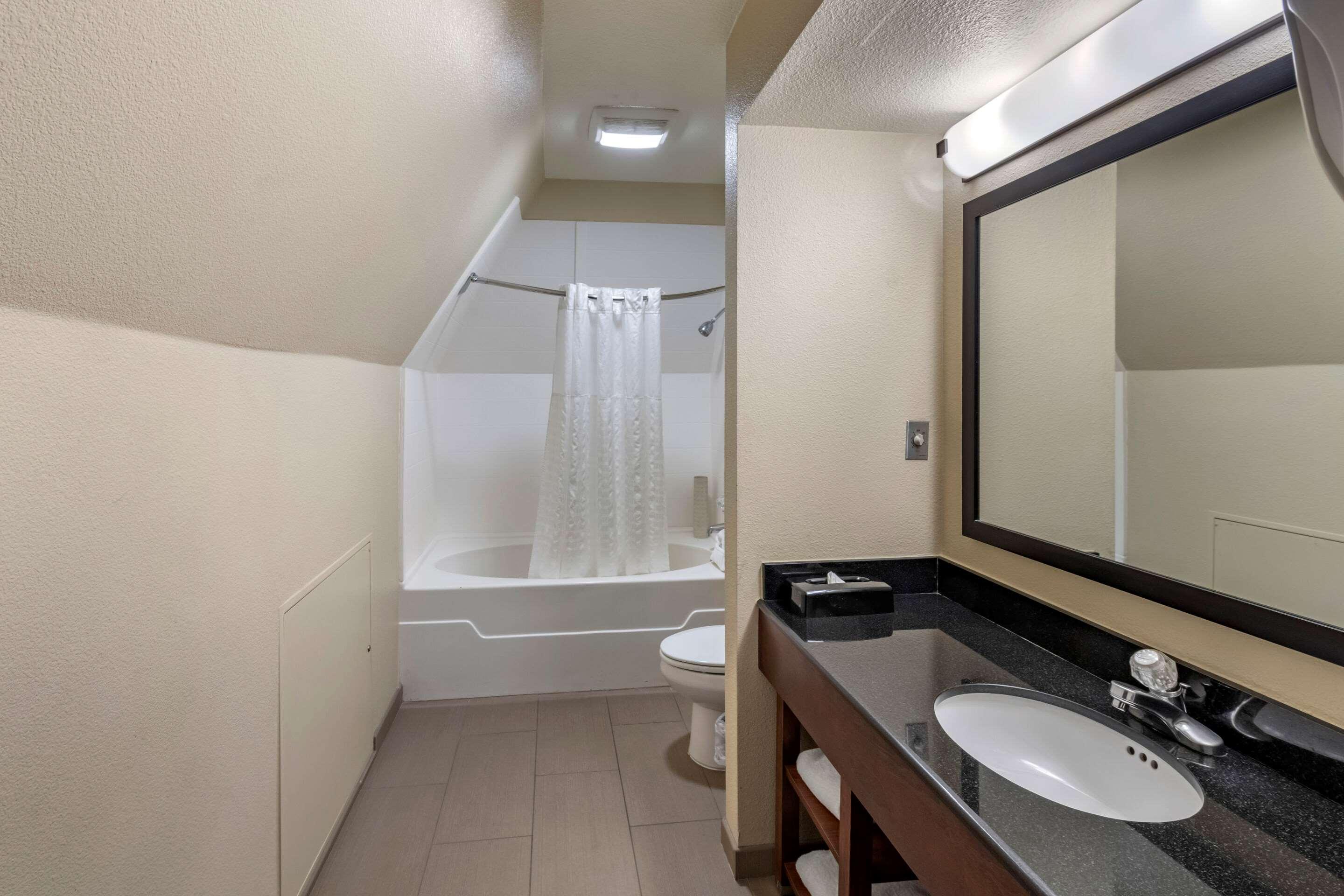 Comfort Redwood 3* Redwood City