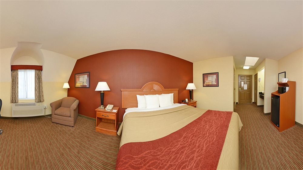 Comfort Redwood Hotel 3*